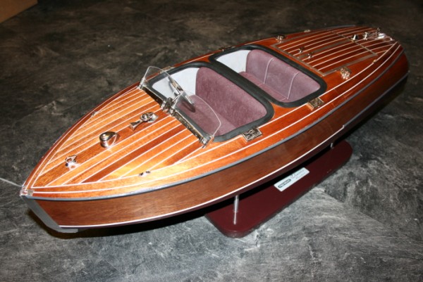 Runabout (600 x 401).jpg